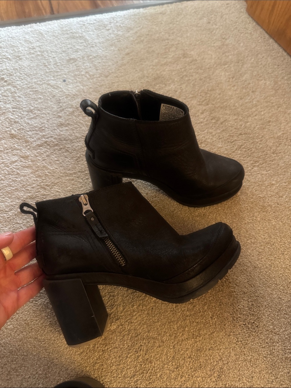 Sorel Black Leather Platform Ankle Booties with Side Zipper.  Some Minor Scuffs.